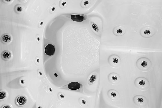 VERNICE **6 PERSON FAMILY SPA** 67 JETS ** PLUS LOADS MORE FREE WORTH OVER $2000